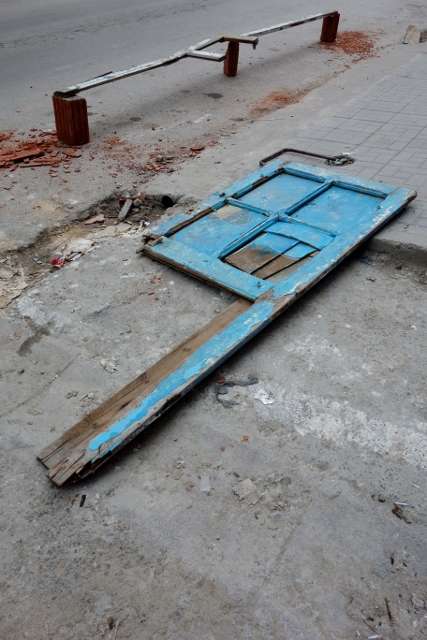 TUNIS s 41 427x640